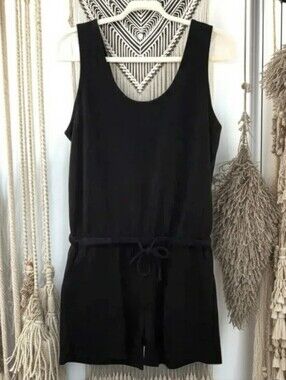 787. Gaiam Hudson Sleeveless Romper Black Size Large